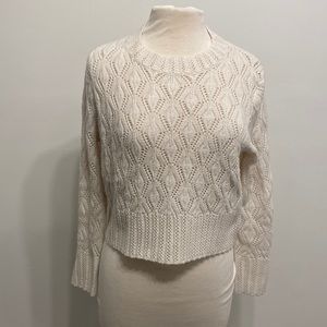 Soft, knitted, cropped Sweater Medium